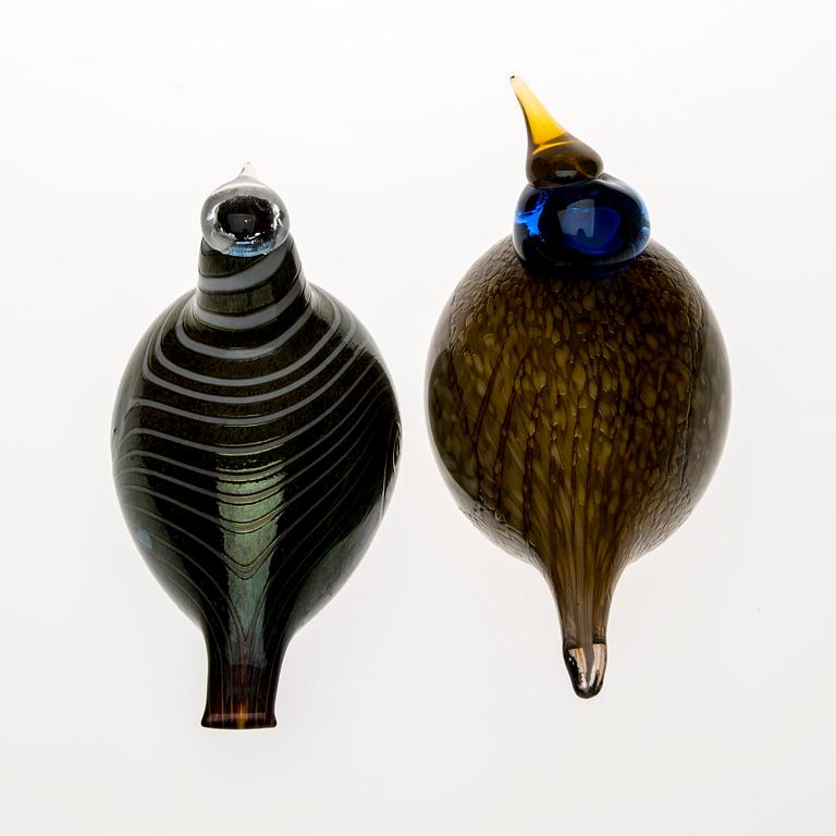 FIGURIN, 2 st, glas, signerad O. Toikka, Nuutajärvi.