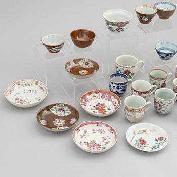 A group of Chinese porcelain, Qing dynasty, Kangxi (1662-1722), Qianlong (1736-95), and 19th century,