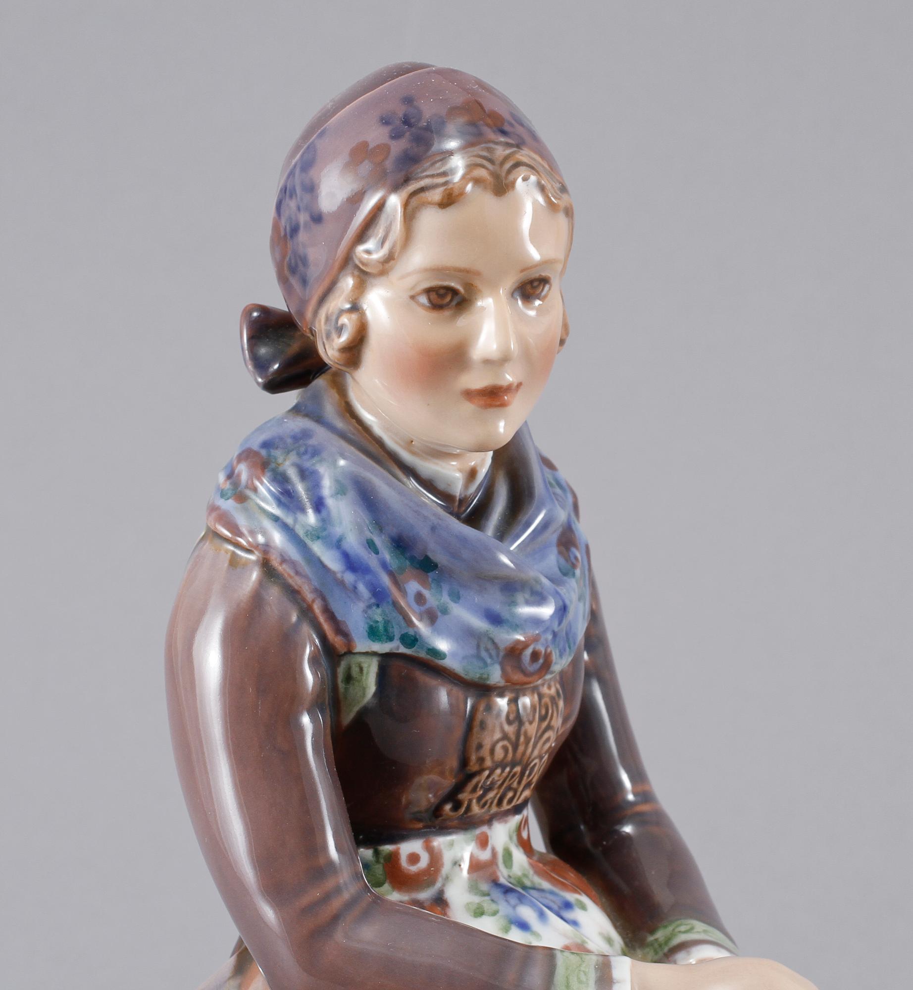 FIGURIN, porslin, Dahl Jensen, Danmark.