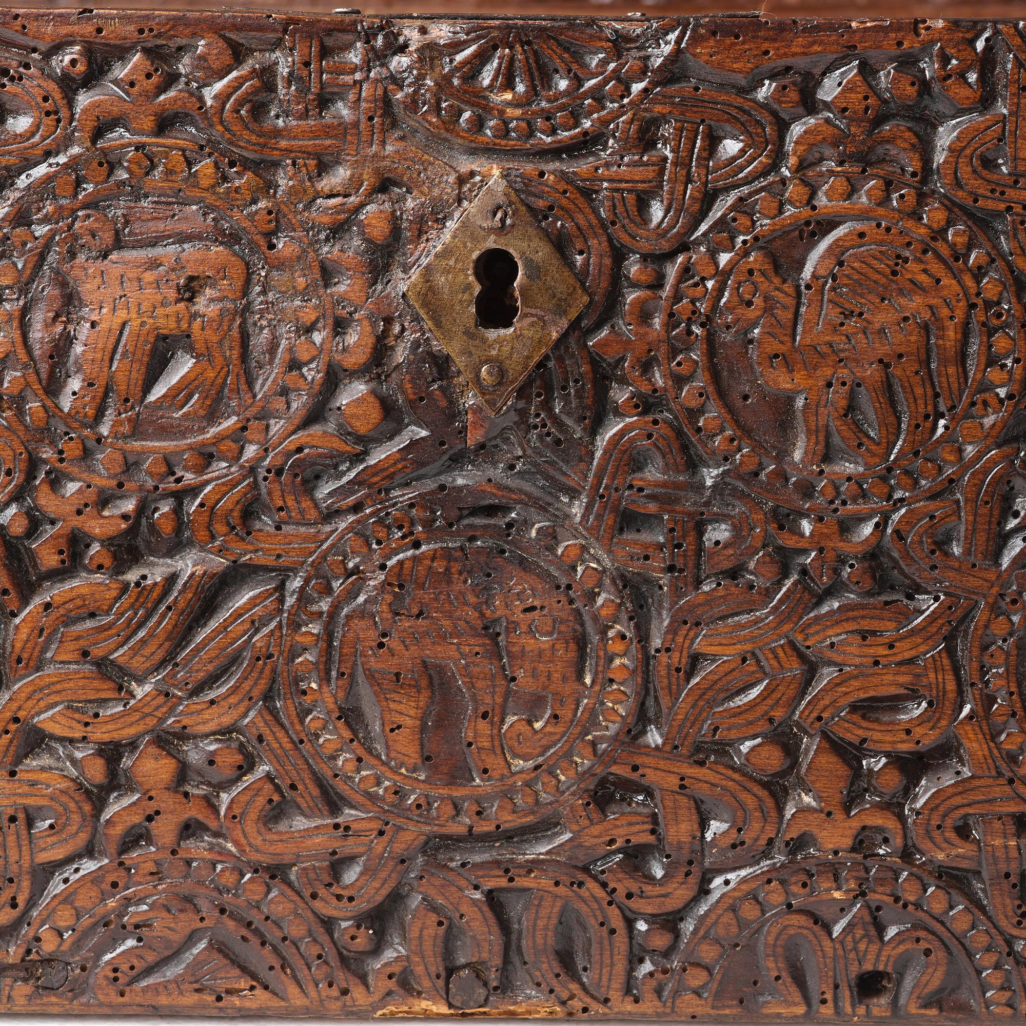 A casket and lid, C14 dated, second half of the 17th century.