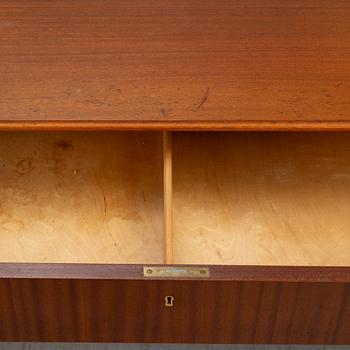 Chests of drawers, a pair, fittings by Bröderna Miller, first half of the 20th Century.