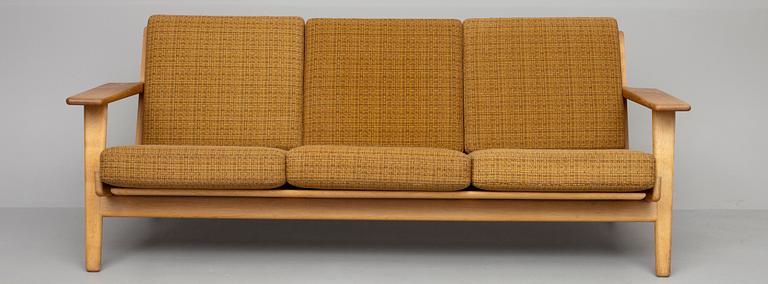 SOFFA, "GE-290", Hans J Wegner, Getama, Danmark, 1900-talets andra hälft.