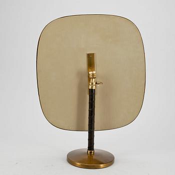 BORDSSPEGEL, 1900-talets mitt.