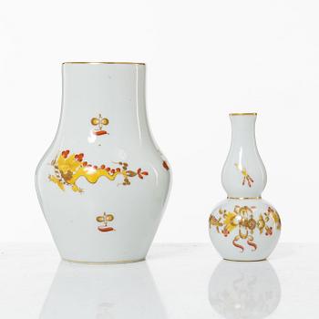 Meissen, servisdelar, 7 st, porslin, "Yellow court dragon", Tyskland.