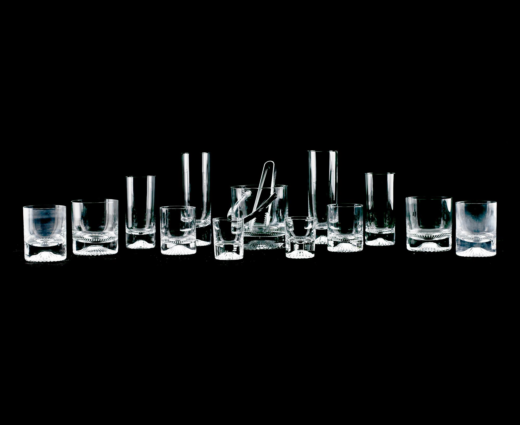 GLASSERVIS, 95 delar, "Calypso", Vicke Lindstrand, Kosta.