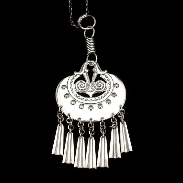 HÄNGSMYCKE, sterling silver, "Kuutar" Kalevala Koru 1979.