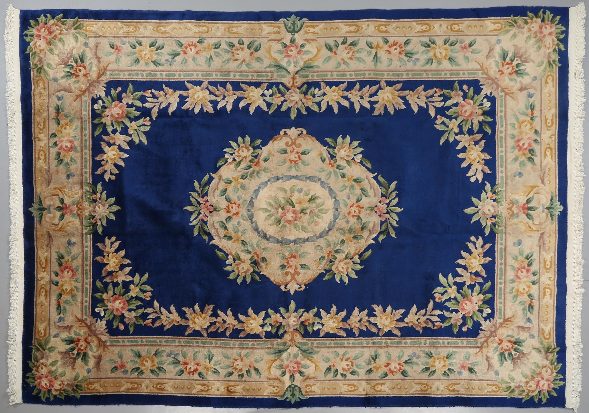 MATTA, Kina, 1900-talets fjärde kvartal, 360 x 276 cm.