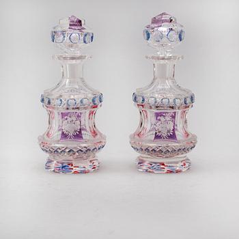 FLAKONGER, 1 par, glas, Böhmen, 1800-talets mitt.