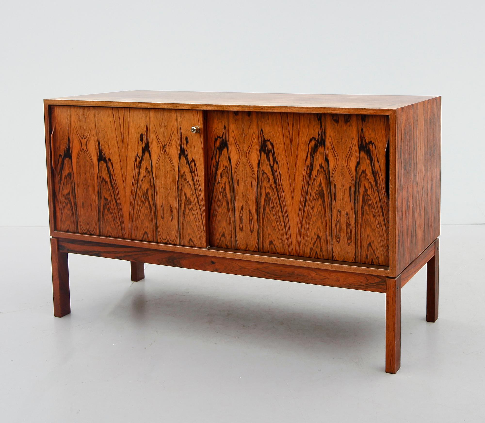 SIDEBOARD, 1960-tal.