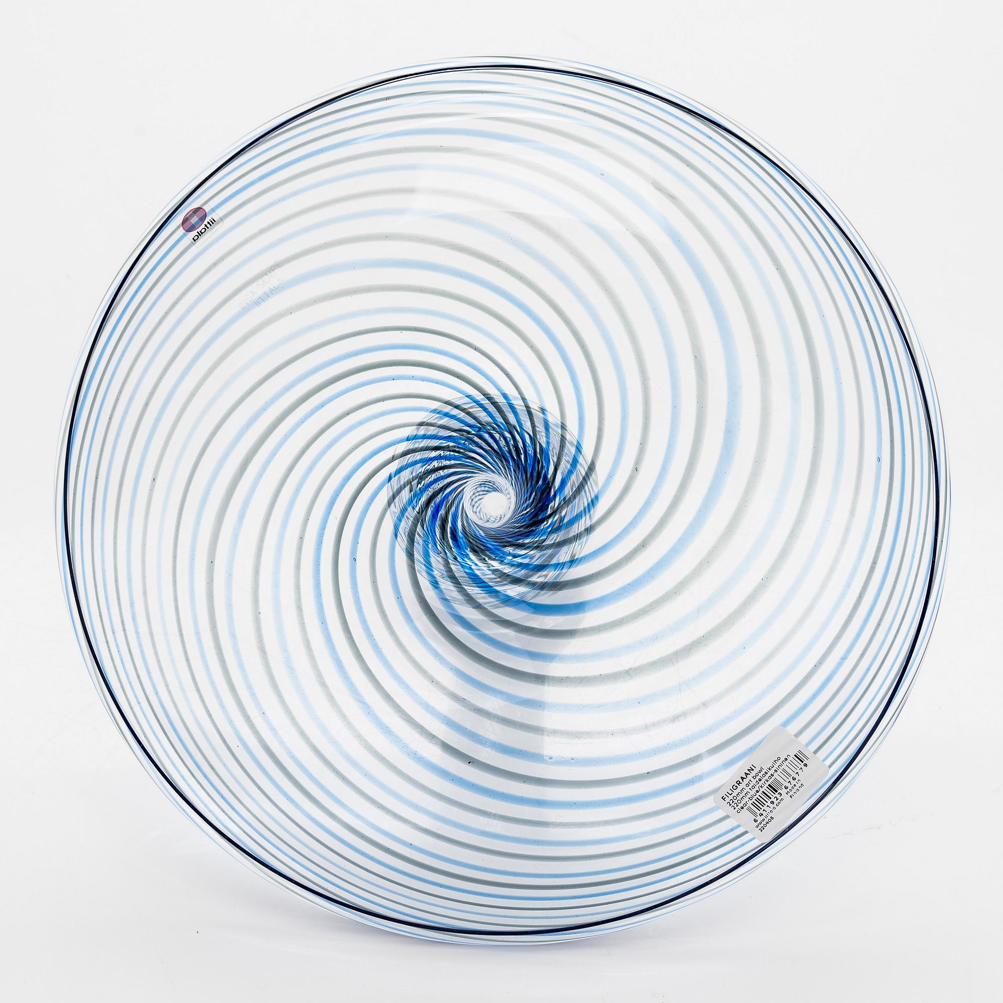 Inga Sempé, an art glass bowl 'Filigraani' series, signed INGA SEMPÉ IITTALA.