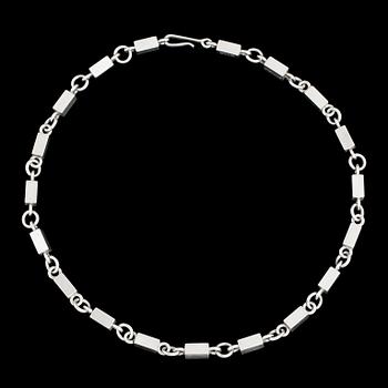 COLLIER, sterling silver, Wiwen Nilsson, Lund 1944. Vikt ca 66 g.