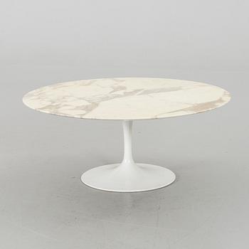 EERO SAARINEN, soffbord "Tulip" Knoll International 1900-talets senare del.