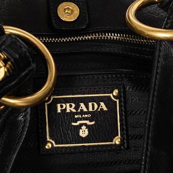 Prada, väska.