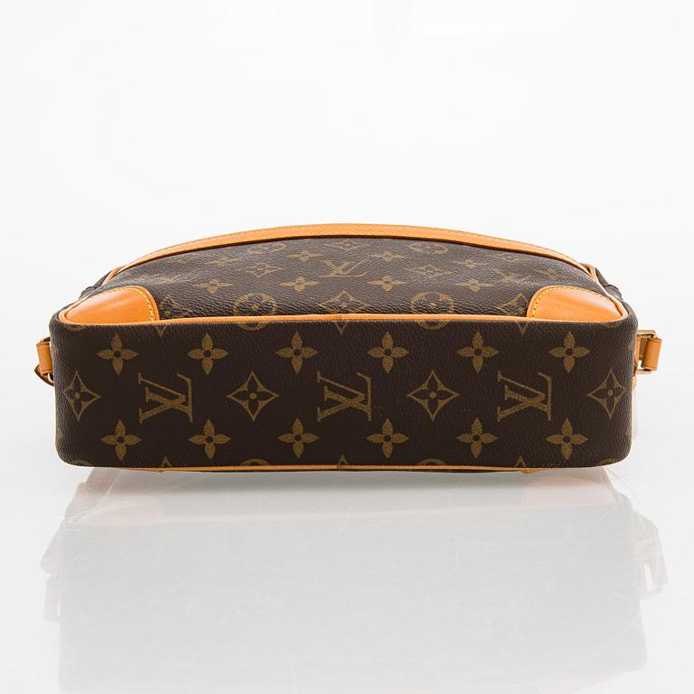 Louis Vuitton, a Monogram 'Trocadero 27' Bag.