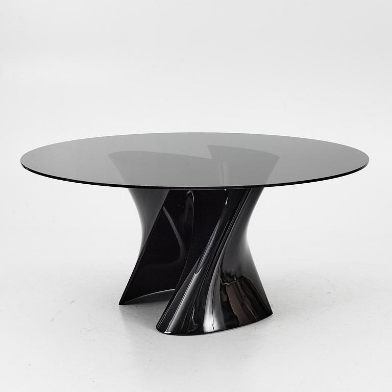 Xavier Lust, matbord, "S Table", MDF Italia.