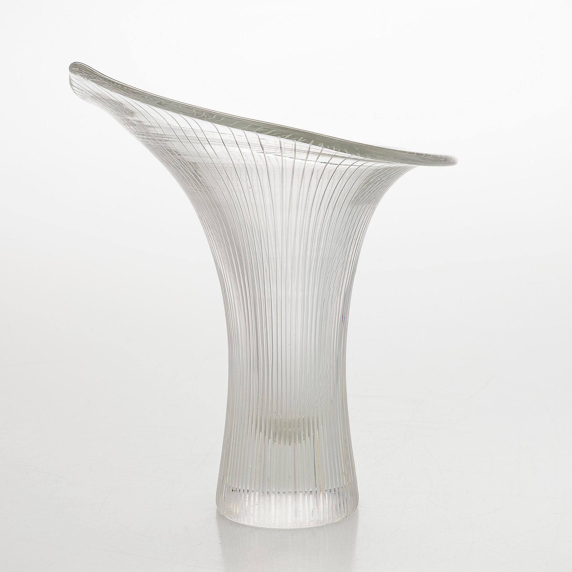 Tapio Wirkkala, maljakko, "Kanttarelli", signeerattu Tapio Wirkkala, Iittala.