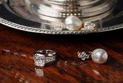 Hög tid för gåvor E1277