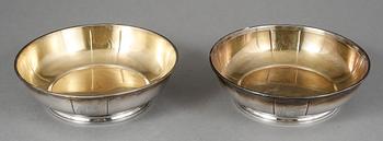 SKÅL, 2 st, silver, ca. 702 g. B. H. Edlunds Silvervarufabrik AB, Stockholm, 1965.
