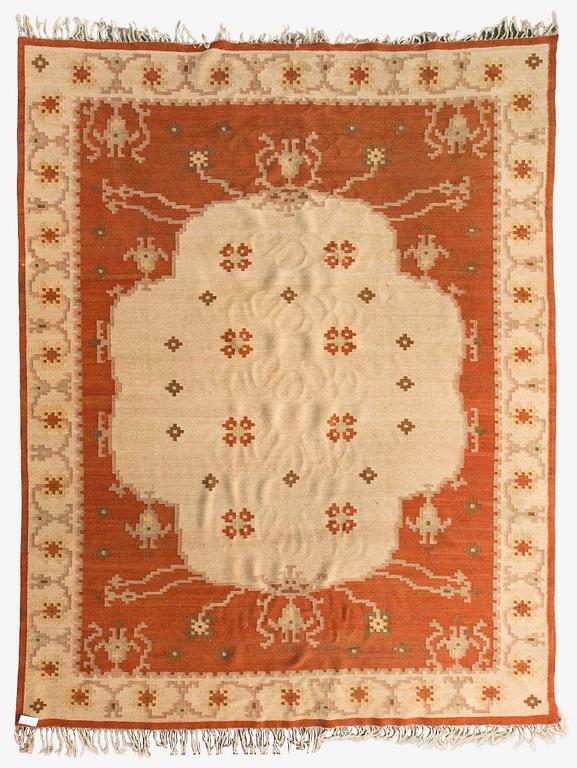 A Finnish flat weave carpet , possibly Orkamo Oy, Finland. Circa 400 x 300 cm.