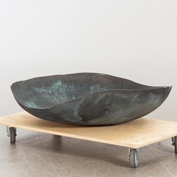 BARBRO BÄCKSTRÖM, a bowl shaped bronze sculpture.