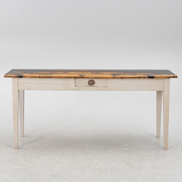 A 19th/20th century table.