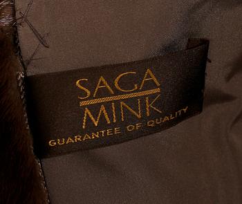 PÄLSKAPPA, Saga Mink.