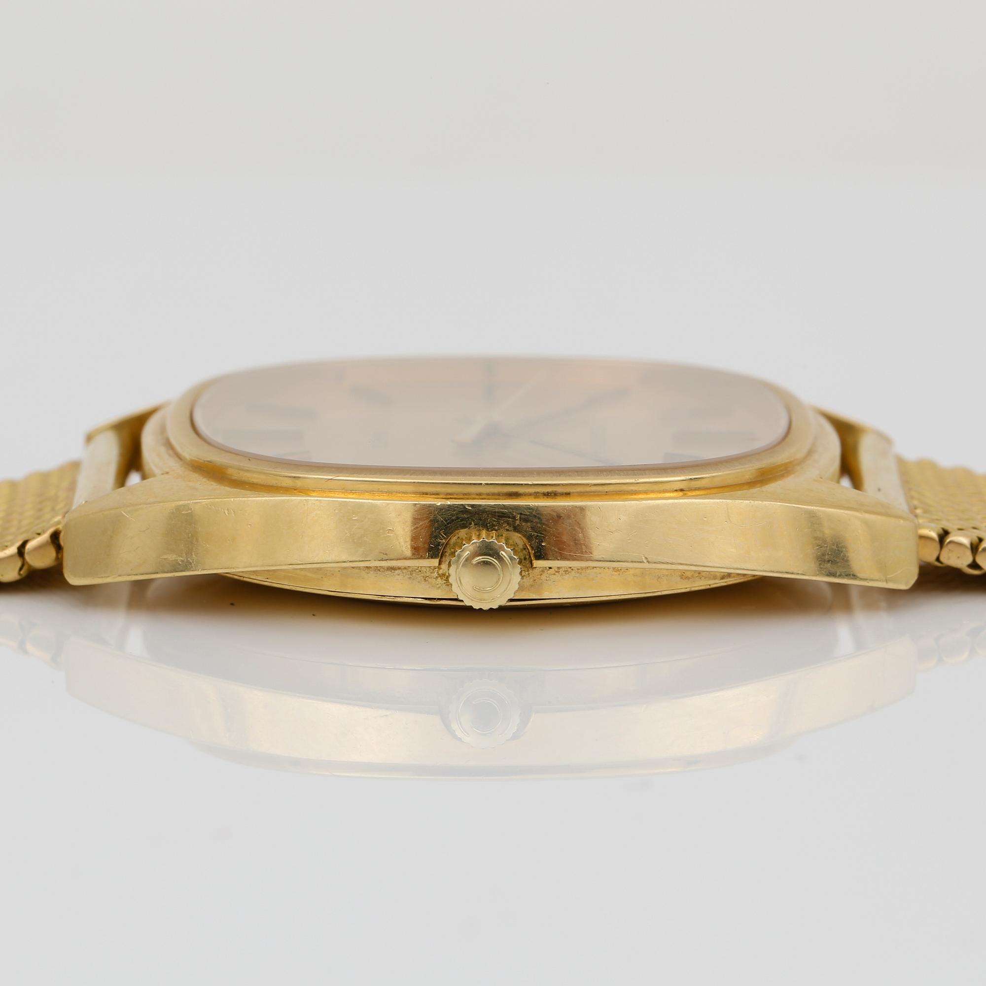 ARMBANDSUR, 2 st, Certina, 18K guld. Total vikt 122 g.