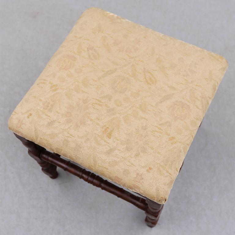 TABURETT, allmoge, 1700-tal.