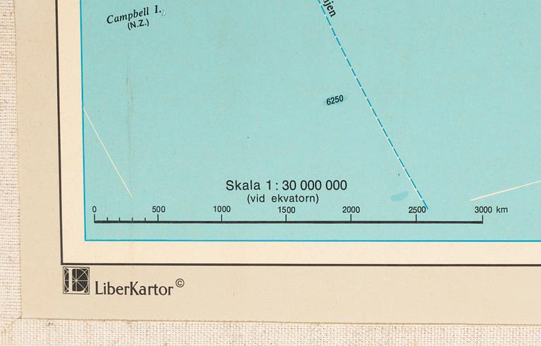 A second half fo the 20th Century school map of the world.