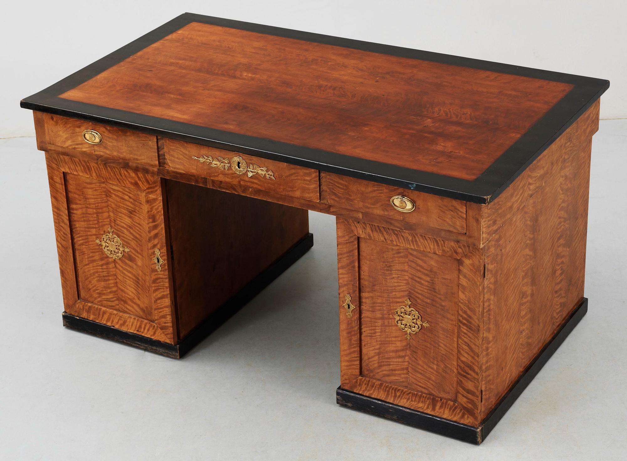 SKRIVBORD, Karl Johan, Sverige 1830-40-tal.