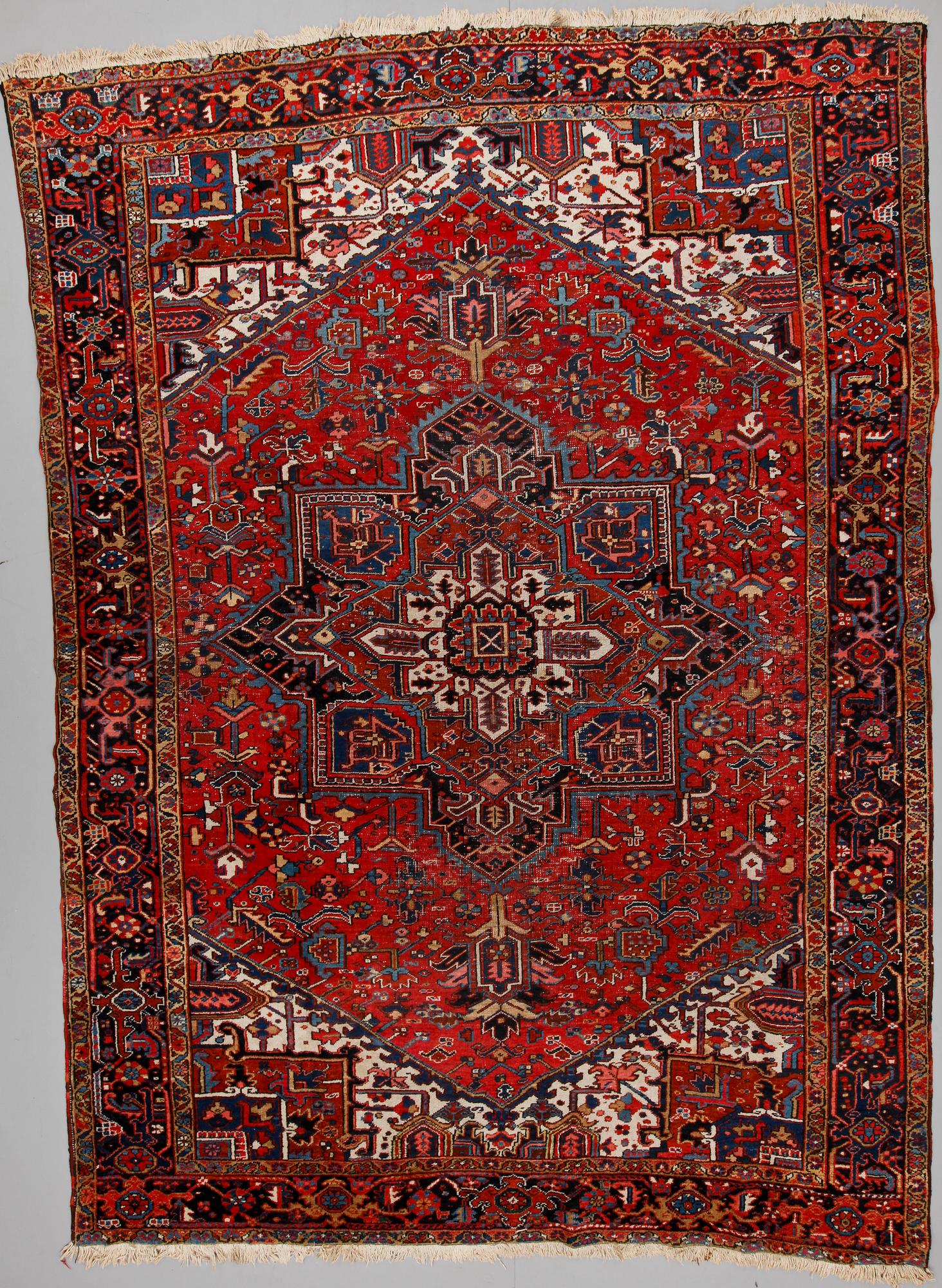 MATTA, semiantik, Heriz, ca 375x268.