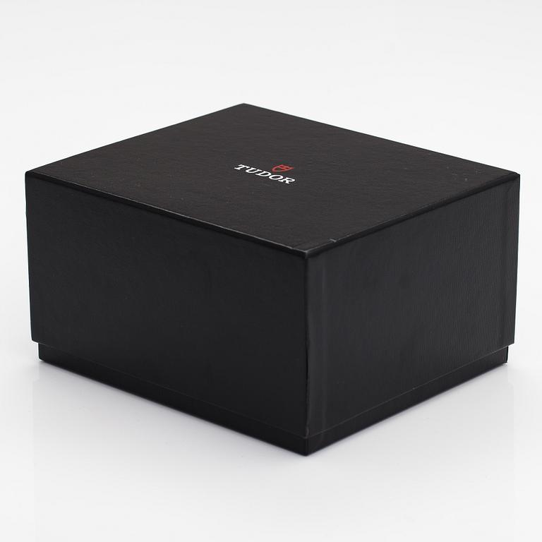 Tudor, Black bay, 200m, armbandsur, 41 mm.