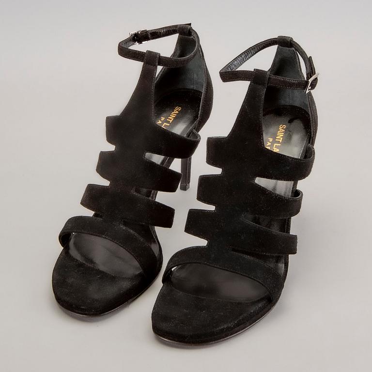Yves saint Laurent, skor ett par strl 39,5.