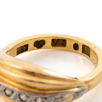 Ring, 18K gold with small white stones.