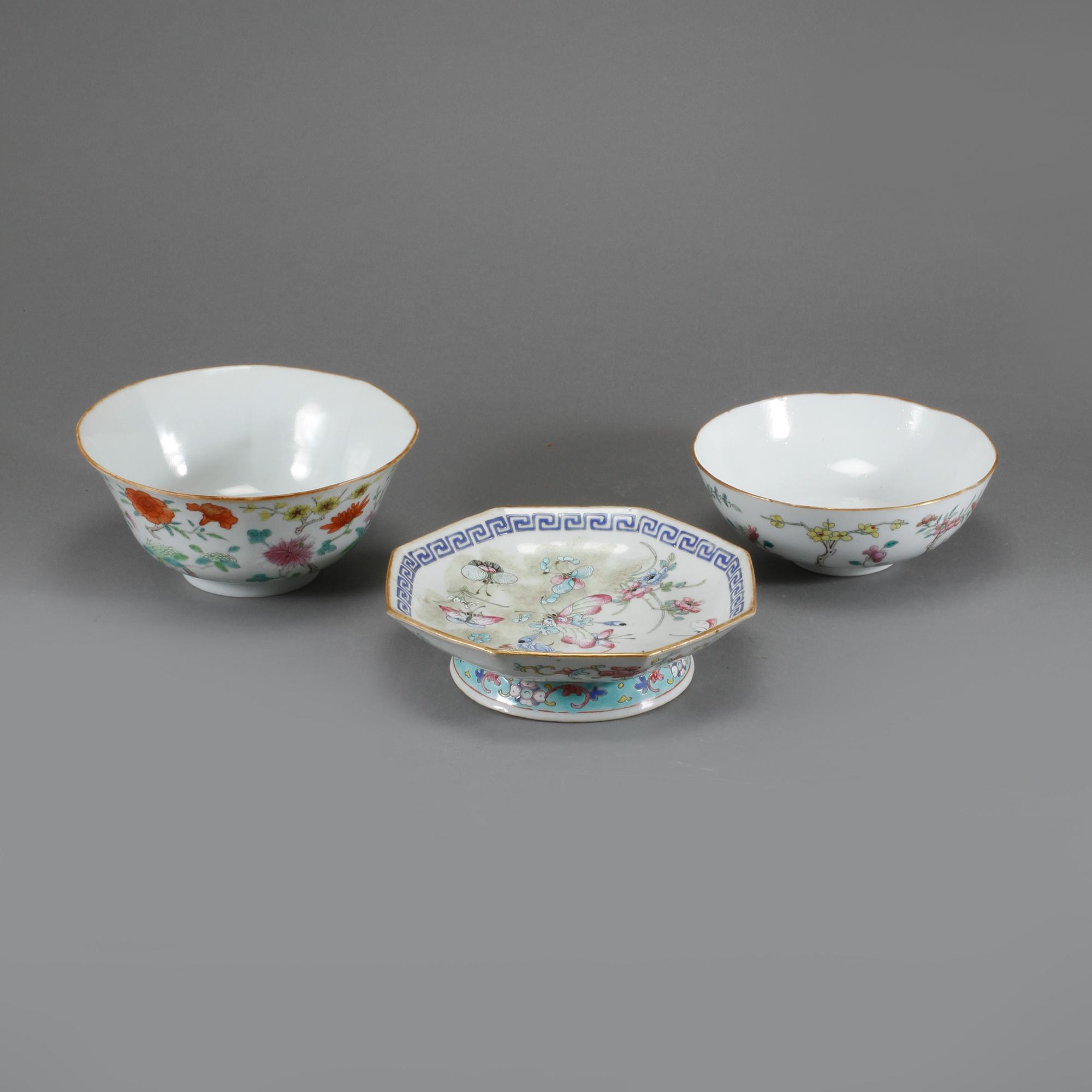 SKÅLAR, 2 st, samt SKÅLFAT, porslin, Kina, 1800-/1900-tal.