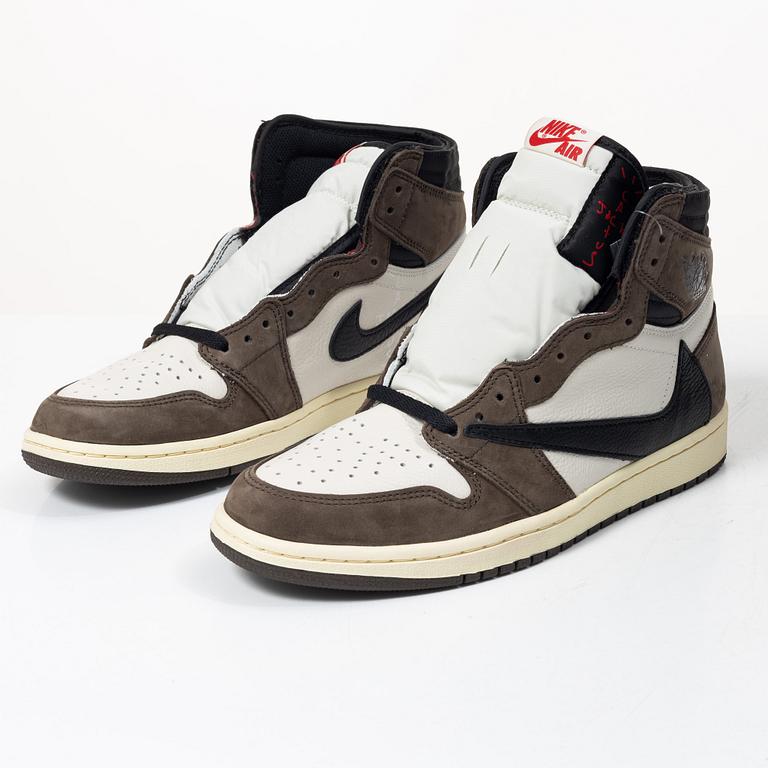 Sneakers, Nike, artikelnummer CD4487-100, Jordan 1 high OG TS SP, storlek US 9.