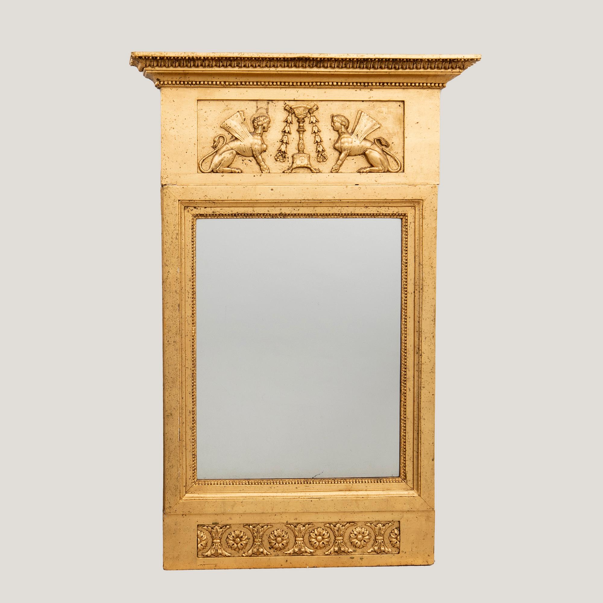 Mirror Empire, first half of the 19th century.