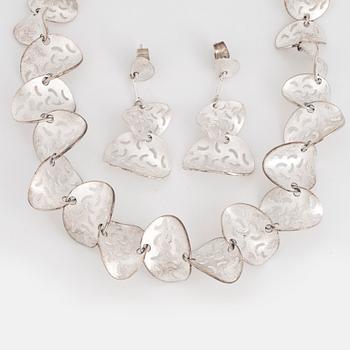 Lapponia. A sterling silver necklace and a pair of earrings.