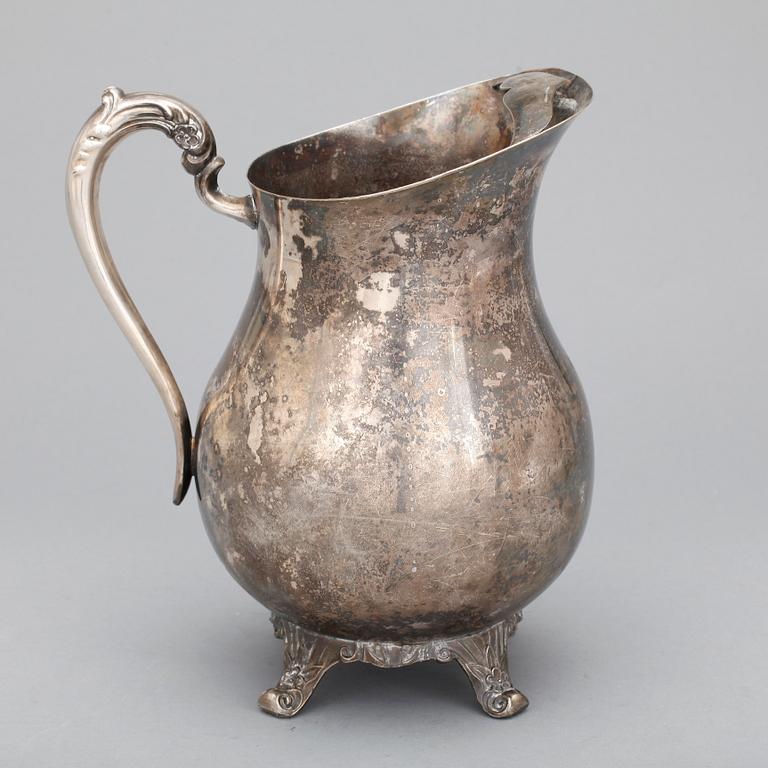 KANNA, försilvrad, rokokostil, F.B. Rogers Silver co, Usa. 1900-tal.