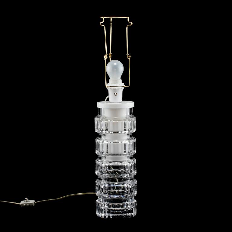 BORDSLAMPA, Vicke Lindstrand, Kosta, signerad och numrerad 11108, omkring 1900-talets mitt.