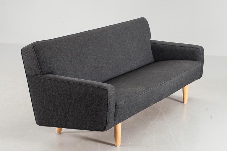 SOFFA, Hans J Wegner. Danmark.
