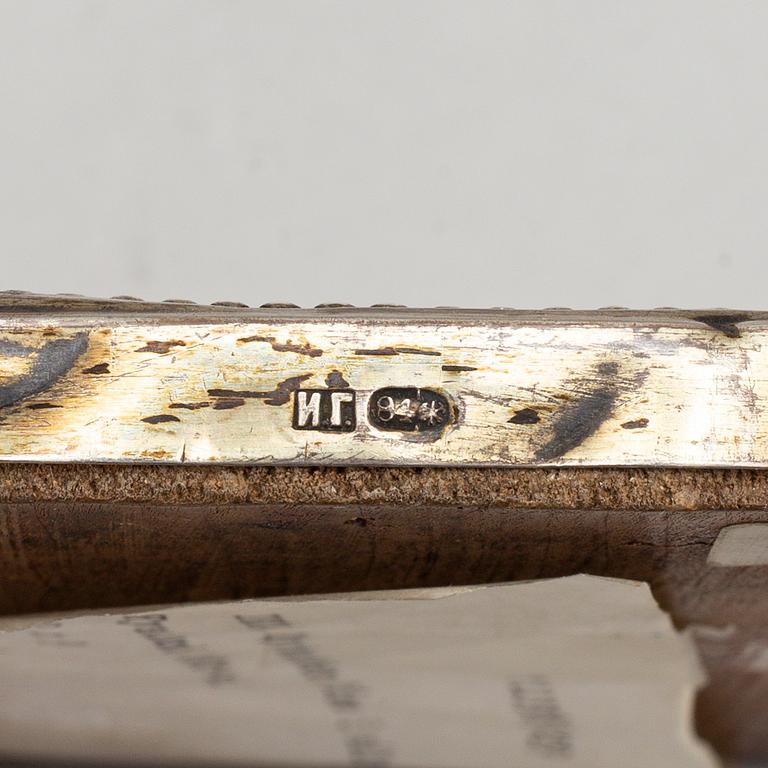 Ikon, med silverrizza, icke identifierad mästarstämpel, S:t Petersburg 1800-talets slut.