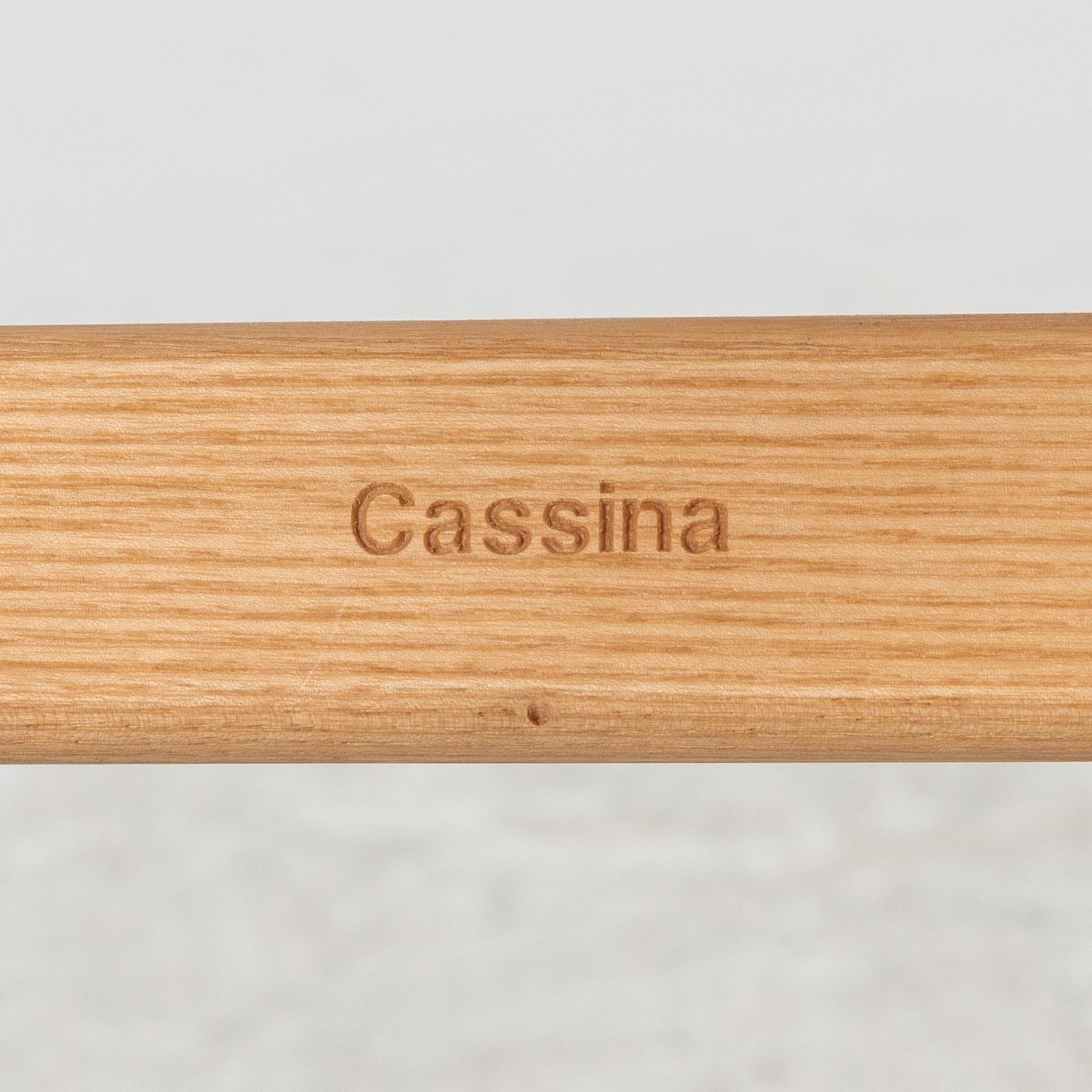 Gio Ponti, A pair of 646 Leggera chairs, Cassina.