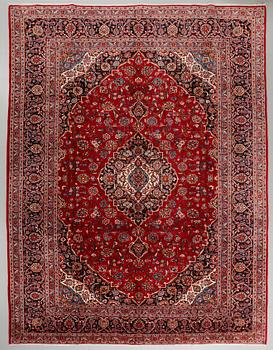 A Keshan rug, 400 x 300 cm.