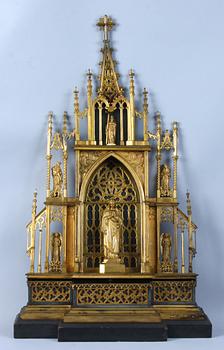 DEL AV ALTARE, mässing o trä, nygotik. 1800/1900-tal.