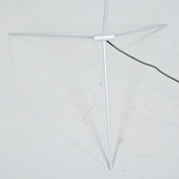 GOLVLAMPA, "Globlow", Snowcrash, Design Vesa Hinkola, Markus Nevalainen, Rane Vaskivuori, 1900-talets andra hälft.