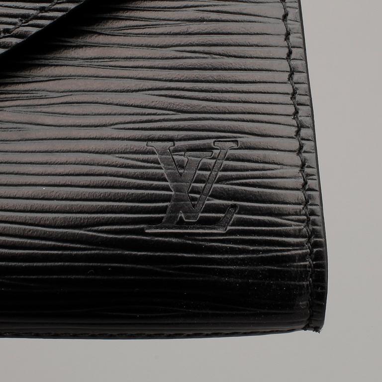 CLUTCH, Louis Vuitton.