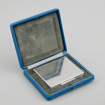 CIGARETTETUI, silver, Wiwen Nilsson, Lund 1947. Vikt ca 111 gram.