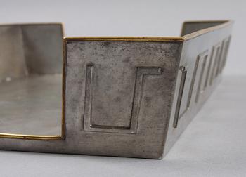 BREVKORG, tenn, firma Svenskt Tenn 1928. Troligen design Björn Trägårdh.