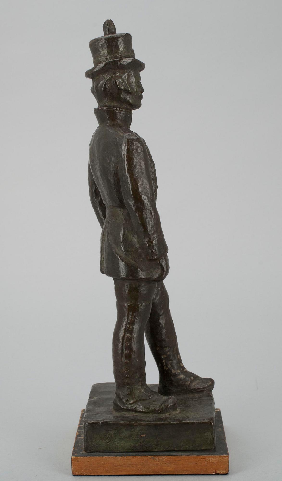 VEIKKO JALAVA, brons, sign. Karjalan jääkäri 1788-1809.